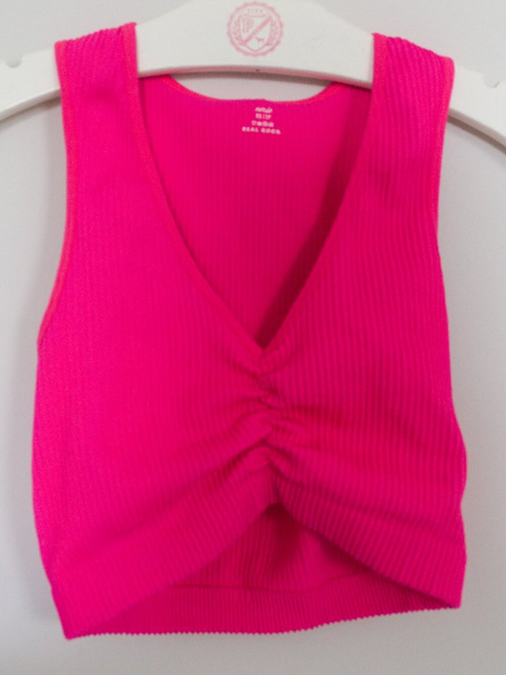 Aerie size XS Hot pink tank with v neck center ruching